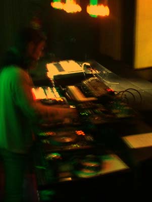 DSCF3578.jpg - 05 Apr 2005