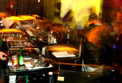 DSCF3639.jpg - 05 Apr 2005