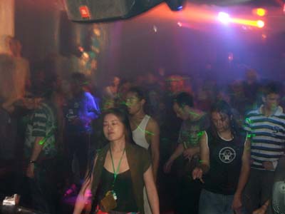 DSCF3742.jpg - 05 Apr 2005