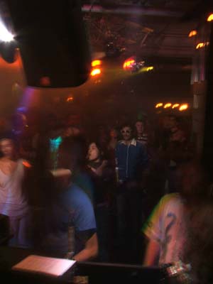 DSCF3765.jpg - 05 Apr 2005